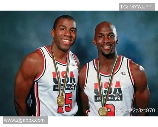 全球历史百大足球球星排名揭晓 哪些传奇球员名列前茅