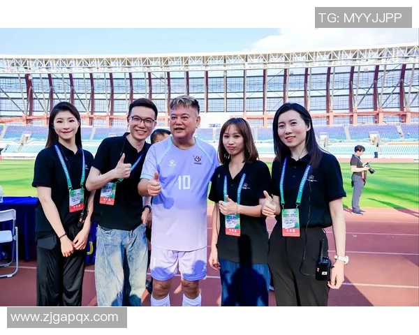 多位足球明星入驻抖音平台 引发粉丝热议与互动高潮